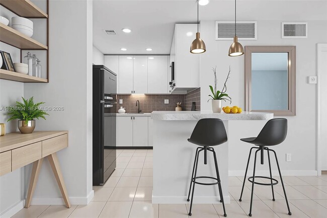 3040 NE 16th Ave in Oakland Park, FL - Building Photo - Building Photo