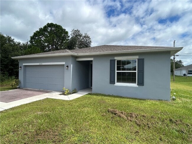 8046 104th Ct in Vero Beach, FL - Building Photo - Building Photo