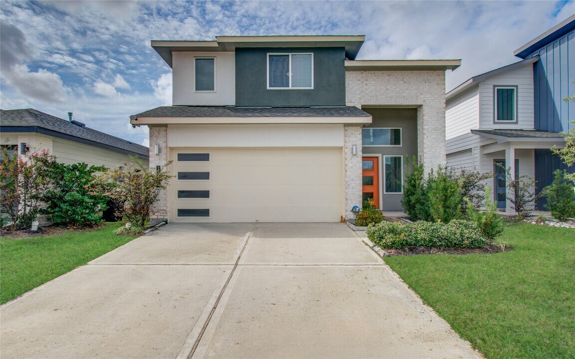 12806 Rainham Ln in Houston, TX - Building Photo