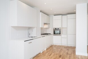 1210 Columbia Rd, Unit Columbia Rd in Boston, MA - Building Photo