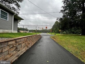 1253 Yardville Allentown Rd, Unit UPPER LEVEL in Allentown, NJ - Building Photo - Building Photo