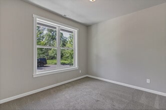 2057 Audubon Ave SE in Salem, OR - Building Photo - Building Photo