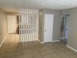 5136 Westchase Ct in Jacksonville, FL - Building Photo - Building Photo