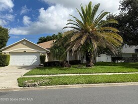 924 Bryce Ln in West Melbourne, FL - Building Photo