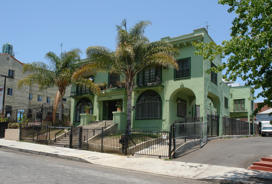 2879 Sunset Pl in Los Angeles, CA - Foto de edificio