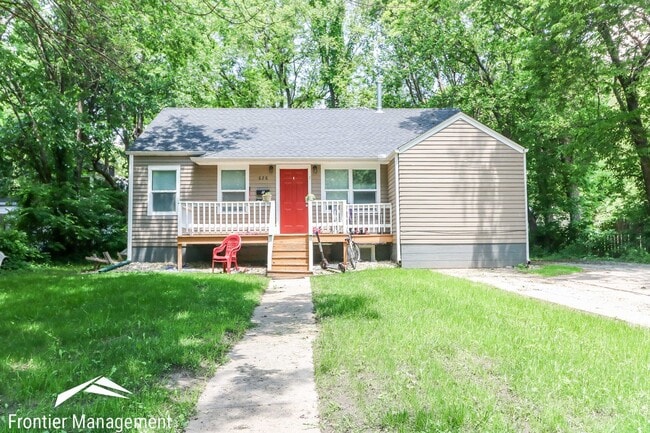 property at 626 Bertrand St