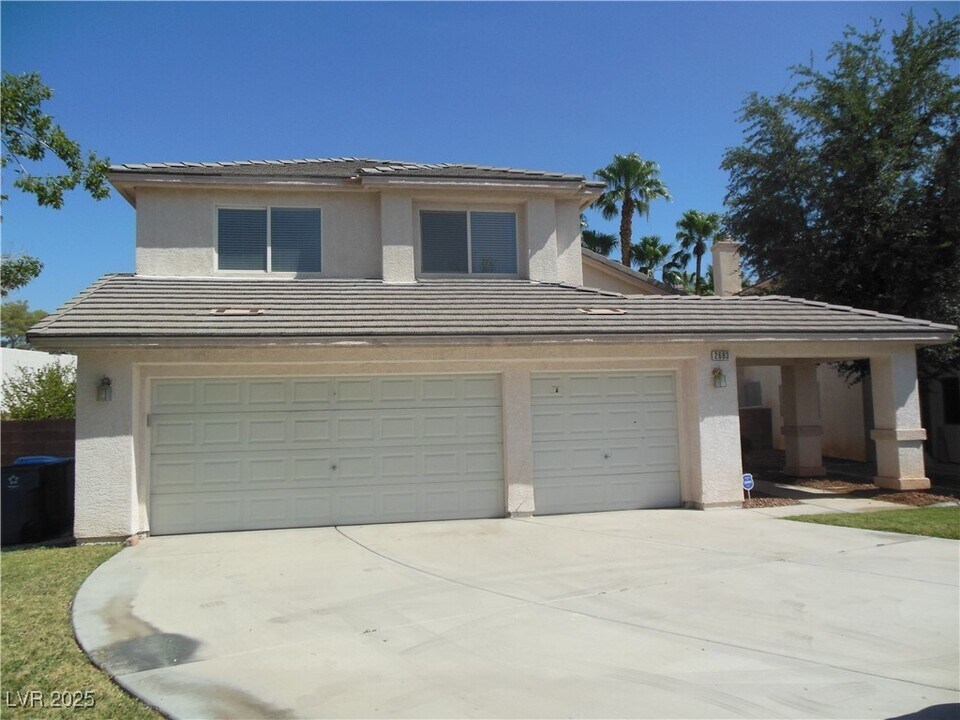 2683 Regency Cove Ct in Las Vegas, NV - Building Photo