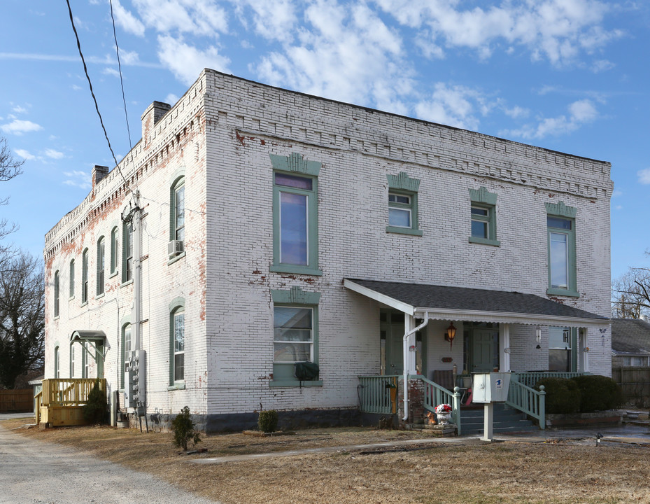 632 W Walnut St in Springfield, MO - Building Photo