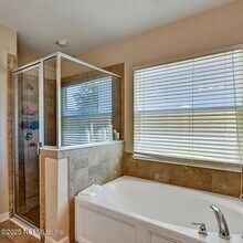 8306 Pepper Lake Ct in Jacksonville, FL - Building Photo - Building Photo