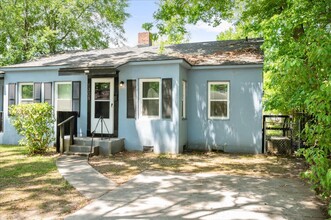 1308 E 53rd St in Savannah, GA - Building Photo - Building Photo