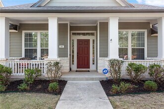 313 Greenside Ln in Georgetown, TX - Building Photo - Building Photo