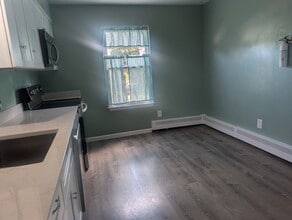 2 Marc Ct in Netcong, NJ - Building Photo - Building Photo