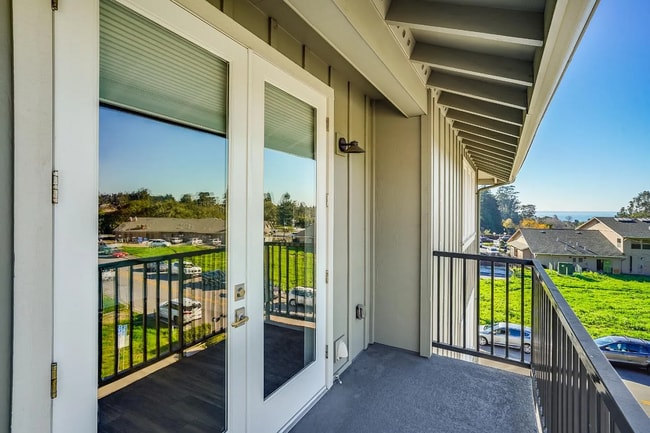 141 Aptos Vlg Wy in Aptos, CA - Building Photo - Building Photo