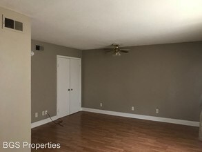 1401 Meeks St in Dyersburg, TN - Building Photo - Building Photo