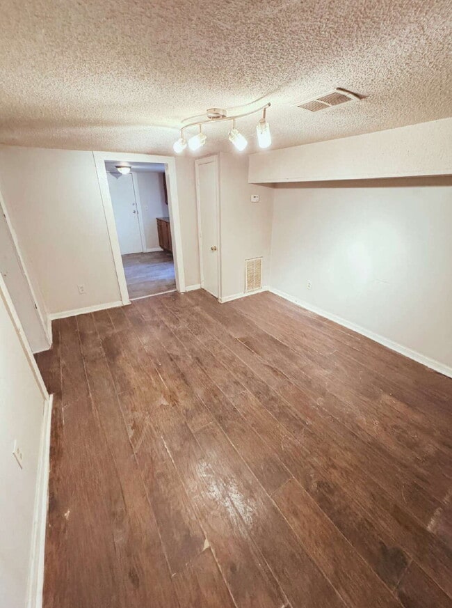 738 Liberty St in Macon, GA - Foto de edificio - Building Photo