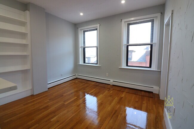 39 Irving St in Boston, MA - Building Photo - Building Photo