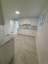 63 Capron St in Walden, NY - Building Photo - Building Photo