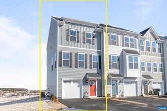 39 Iron Horse Ln in Fishersville, VA - Building Photo - Building Photo