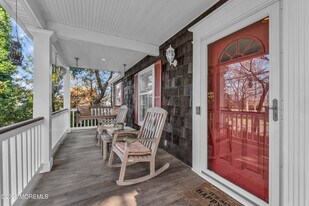 2420 Cedar St in Manasquan, NJ - Building Photo