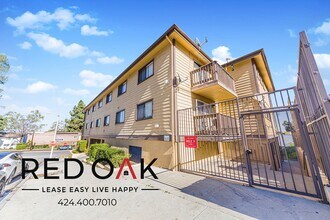 2409 Griffith Park Blvd in Los Angeles, CA - Building Photo - Building Photo