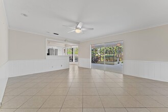 222 Fairway W in Jupiter, FL - Building Photo - Building Photo