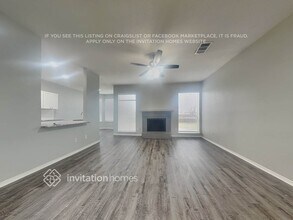 828 Sansome Dr in Arlington, TX - Foto de edificio - Building Photo