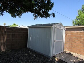 1914 S Shelly Dr in Deming, NM - Building Photo - Building Photo