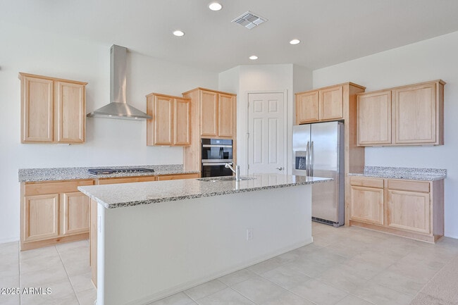 16685 W Questa Dr in Surprise, AZ - Building Photo - Building Photo