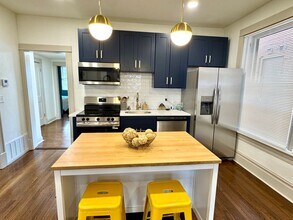 4172 Russell Blvd in St. Louis, MO - Building Photo - Building Photo