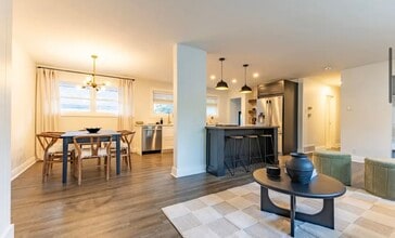400 Coombs Av in London, ON - Building Photo - Building Photo