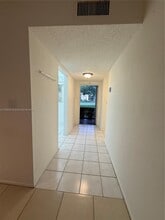 8301 Sands Point Blvd in Tamarac, FL - Building Photo - Building Photo
