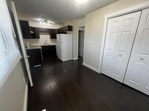 9811-9110 110 Ave in Fort St John, BC - Building Photo - Building Photo