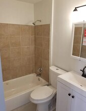 6785 Finchdale Ct in Florissant, MO - Building Photo - Building Photo