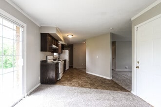 4810 N Kenmore Rd in Indianapolis, IN - Building Photo - Building Photo