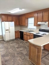 1003 Still Hollow Ln in Taylors, SC - Building Photo - Building Photo