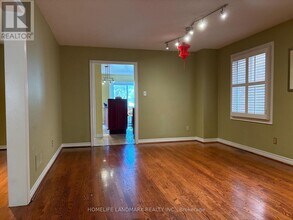 120 Brookmill Dr in Vaughan, ON - Building Photo - Building Photo