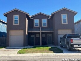 6610 Mia Way in San Antonio, TX - Building Photo