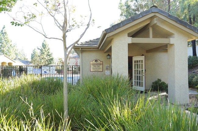 REC Properties DBA Pinecrest in Fallbrook, CA - Building Photo - Building Photo