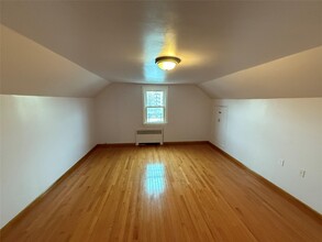 32 Bayley Ave in Yonkers, NY - Building Photo - Building Photo