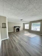 1801 S Millwood Ave in Wichita, KS - Building Photo - Building Photo