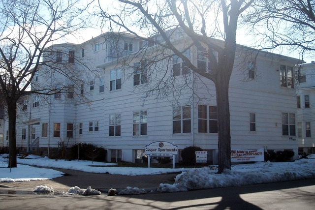 Cooper's Apartments in Kalamazoo, MI - Foto de edificio - Building Photo