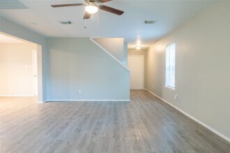 10223 Revelstoke Dr in Houston, TX - Building Photo - Building Photo