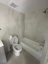 83 Maple Ave in Wallington, NJ - Building Photo - Building Photo