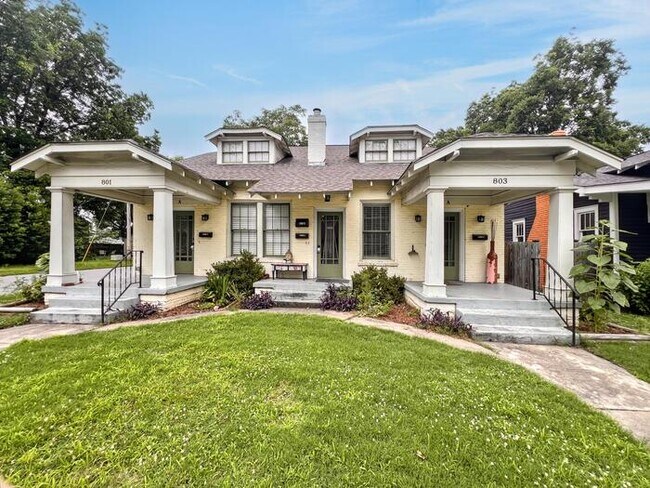 803 Willow St-Unit -a in North Little Rock, AR - Building Photo - Building Photo