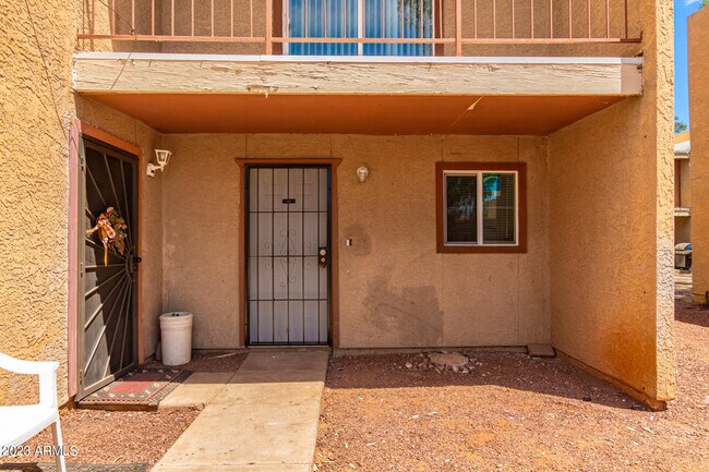 2832 E Marconi Ave-Unit -103 in Phoenix, AZ - Building Photo - Building Photo