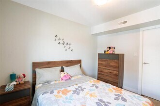 33 Nihal Bay in Winnipeg, MB - Building Photo - Building Photo