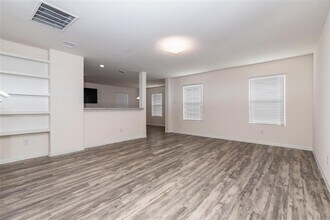 24250 Avogadro Dr in Katy, TX - Building Photo - Building Photo