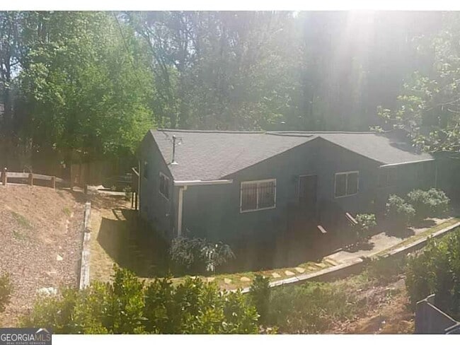 property at 2076 Panola Rd