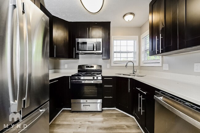 676 Togwatee Pass in Hampton, GA - Building Photo - Building Photo