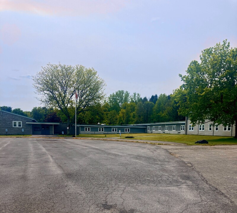 6162 US-20 in La Fayette, NY - Building Photo